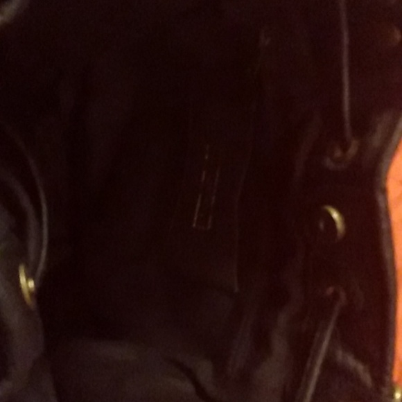 Black Leather drawstring purse - Picture 11 of 17